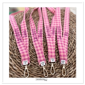 Lanyard doble nombre personalizado Vichy bicolor rosa blush